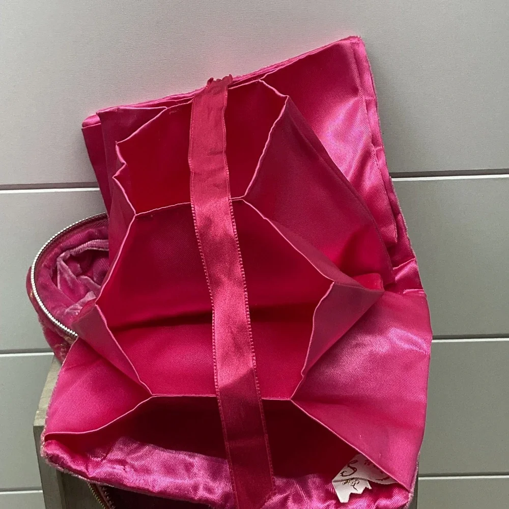 Vintage Ann Seton Hot Pink Velvet Gold Embroidered Travel Jewelry Case Organizer